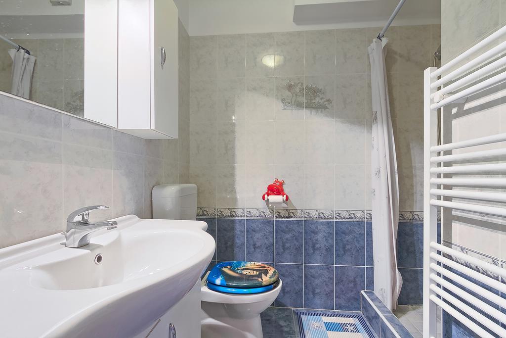 Apartments Valoda Nedeščina Extérieur photo
